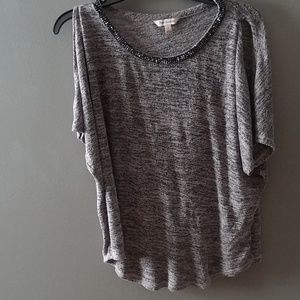 Hole on the shelves top